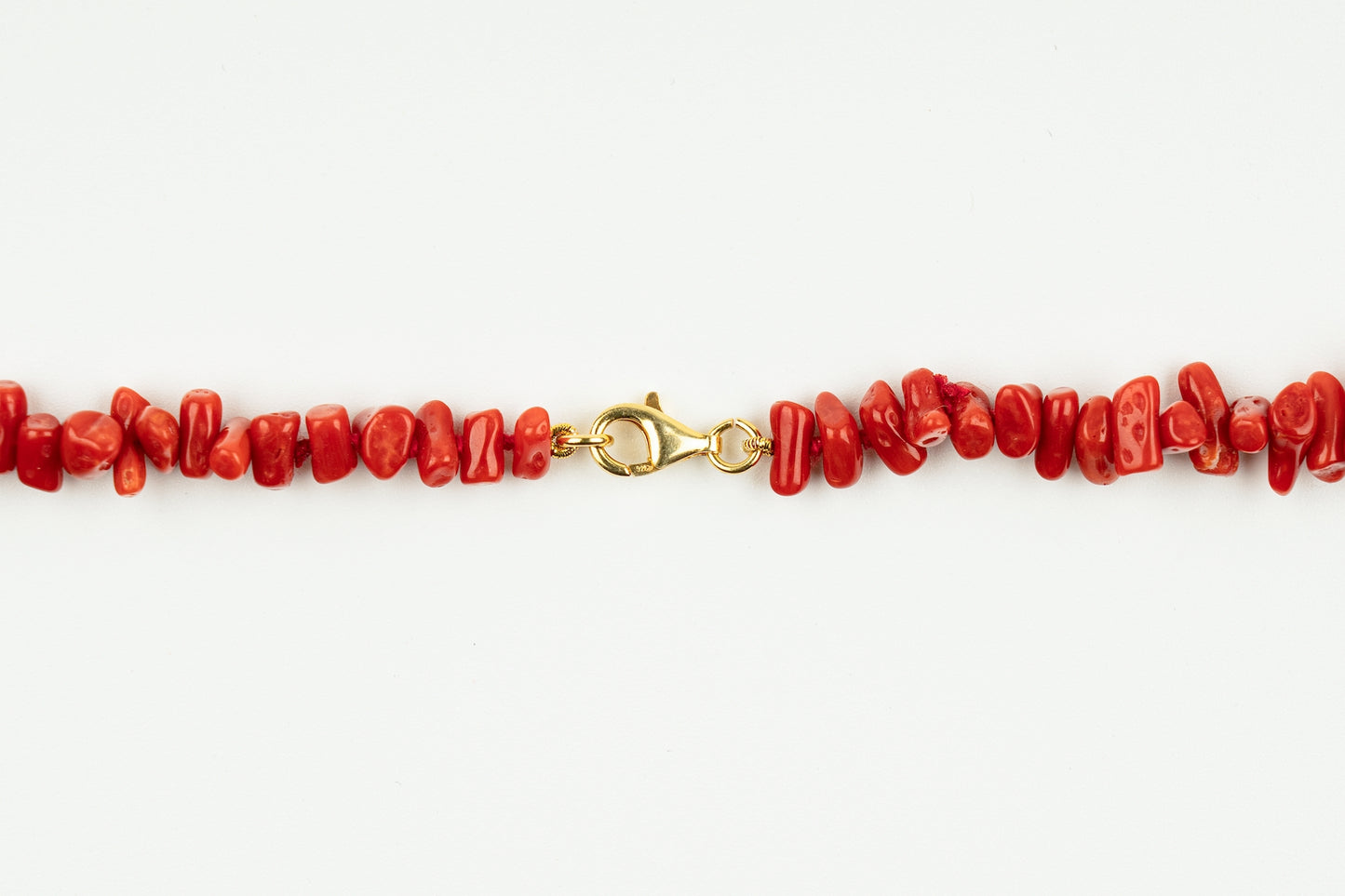 Coral Coppola Necklace Gold
