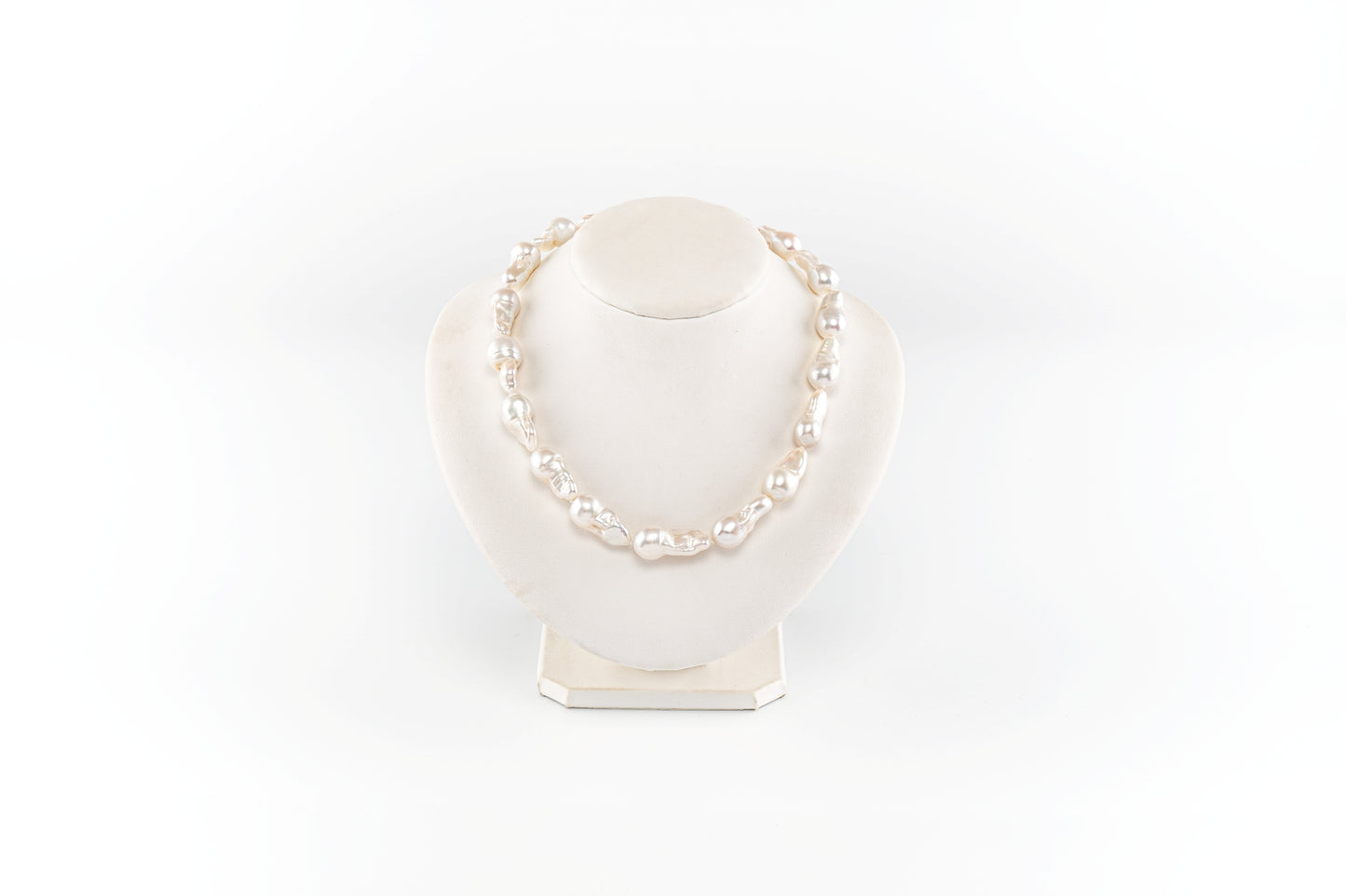 Necklace Pearl Baroque